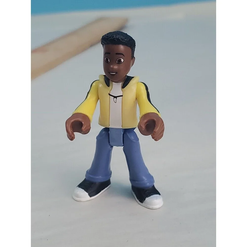 Fisher-Price Imaginext Jurassic World Camp Cretaceous Darius 3” Action Figure